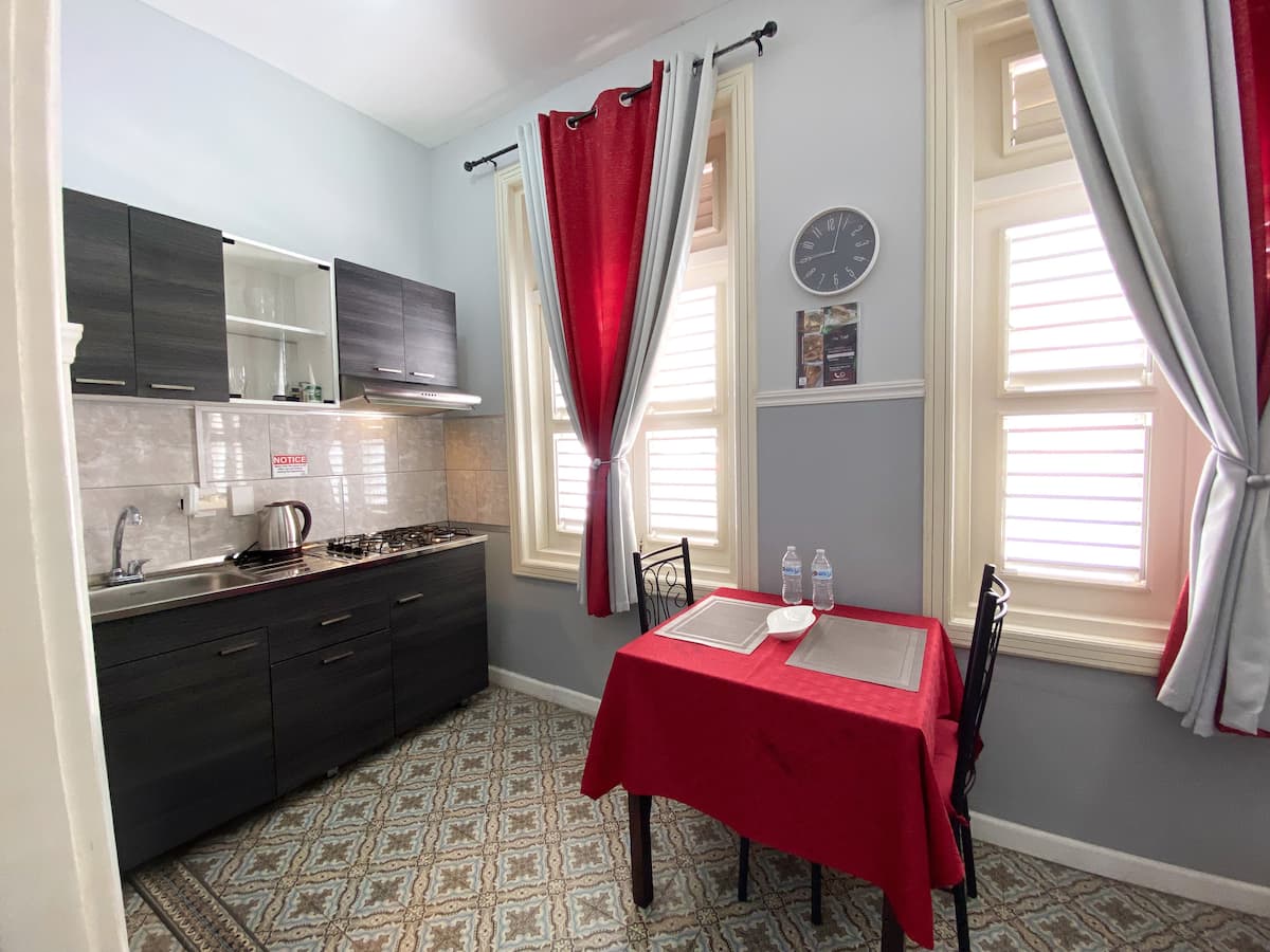 Apartment B, foto 4
